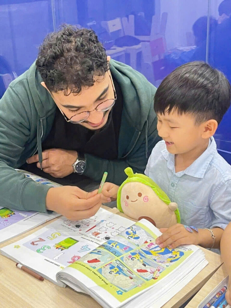 Trung tâm tiếng Anh Hà Đông Camkey English